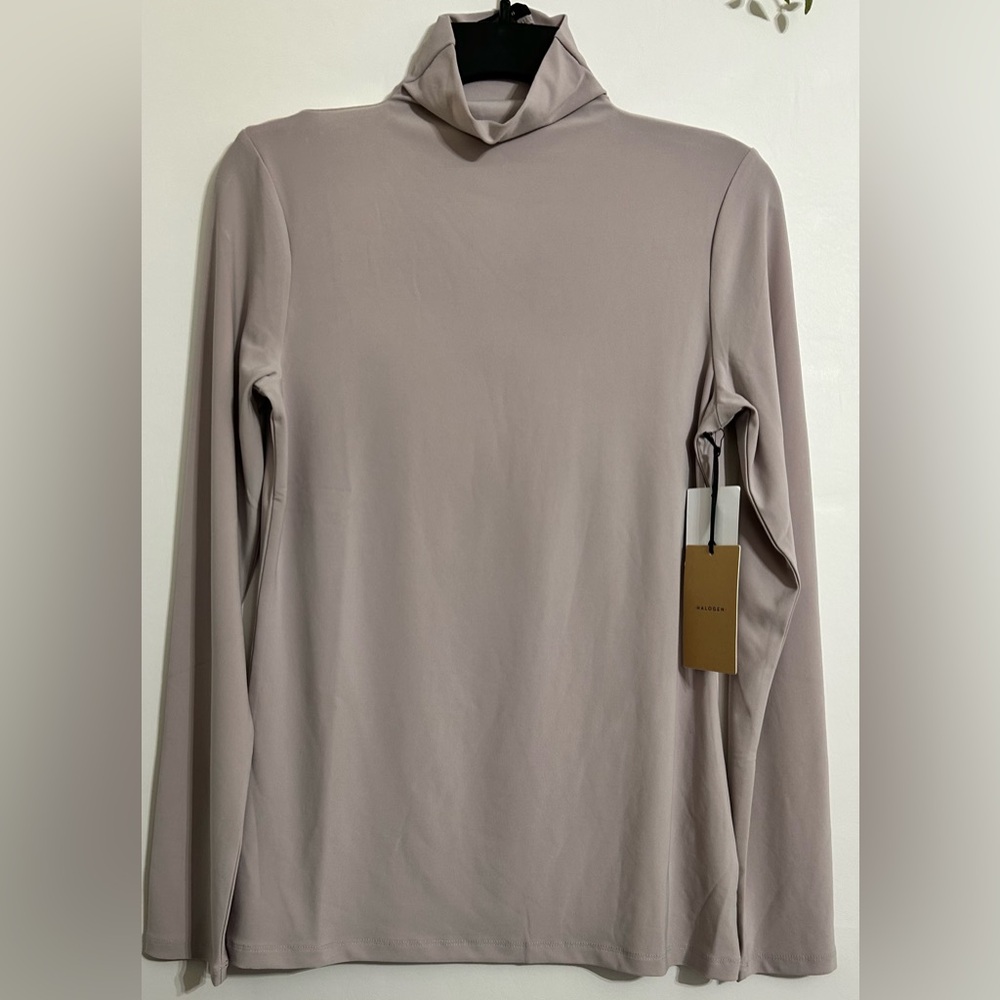 Halogen Women's Taupe Long Sleeve Top